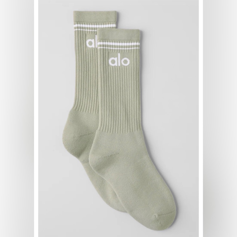 ALO Yoga Unisex Throwback Limestone Sock - Picture 4 of 4